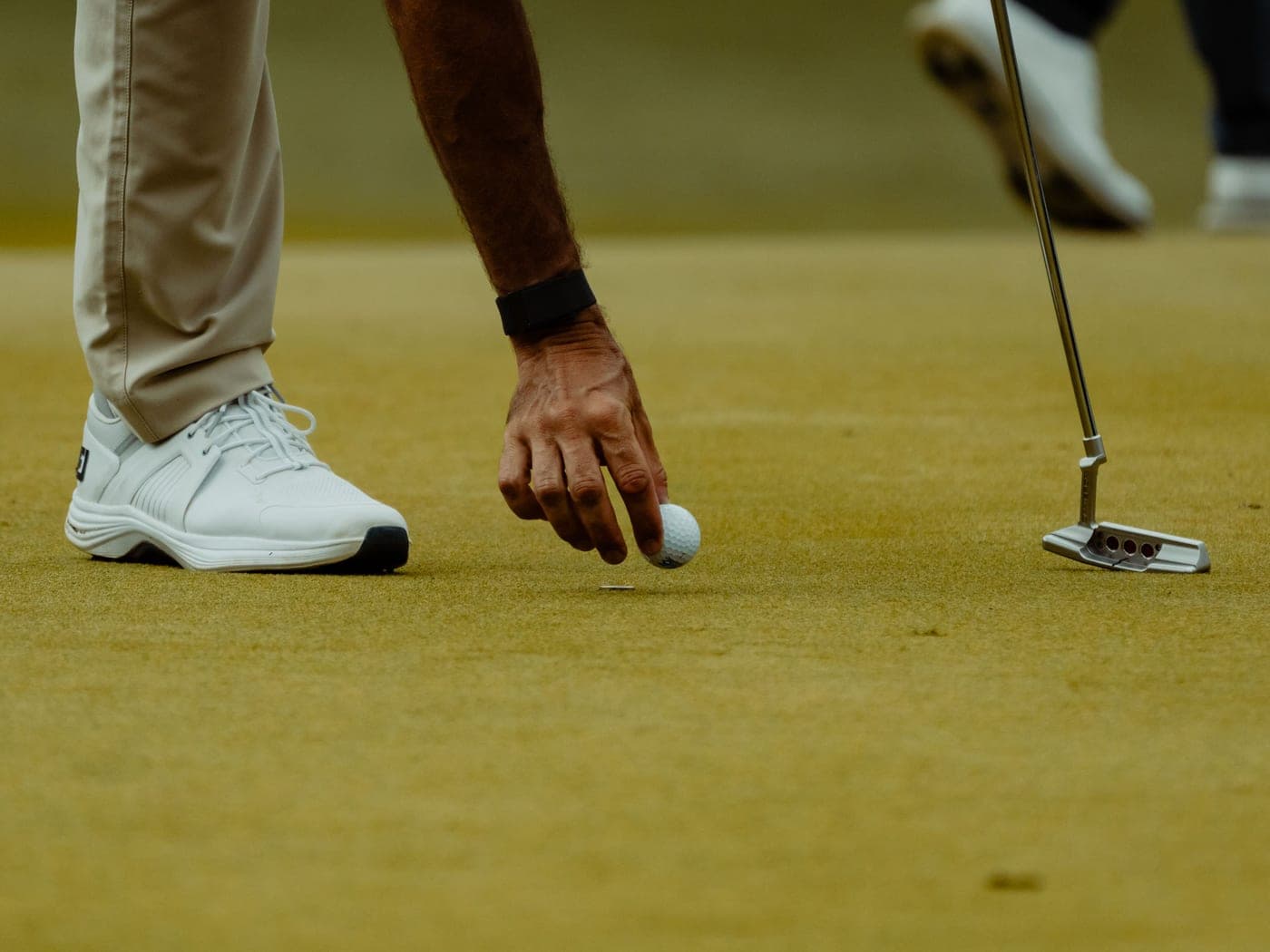Tech & Gadgets — value golf gear
